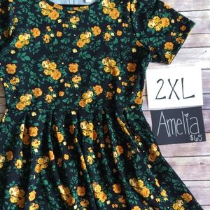 NWT LuLaRoe Amelia Dress with yellow roses